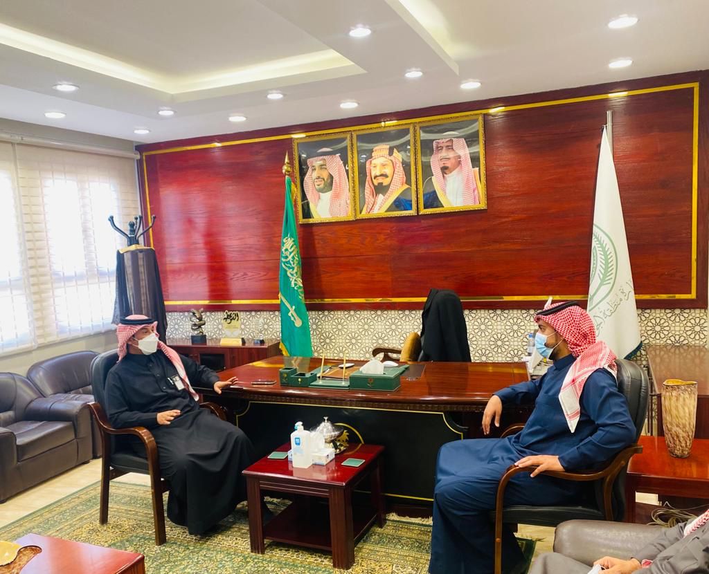 رئيس مركز صوير يستقبل رئيس البلدية المعين حديثاً