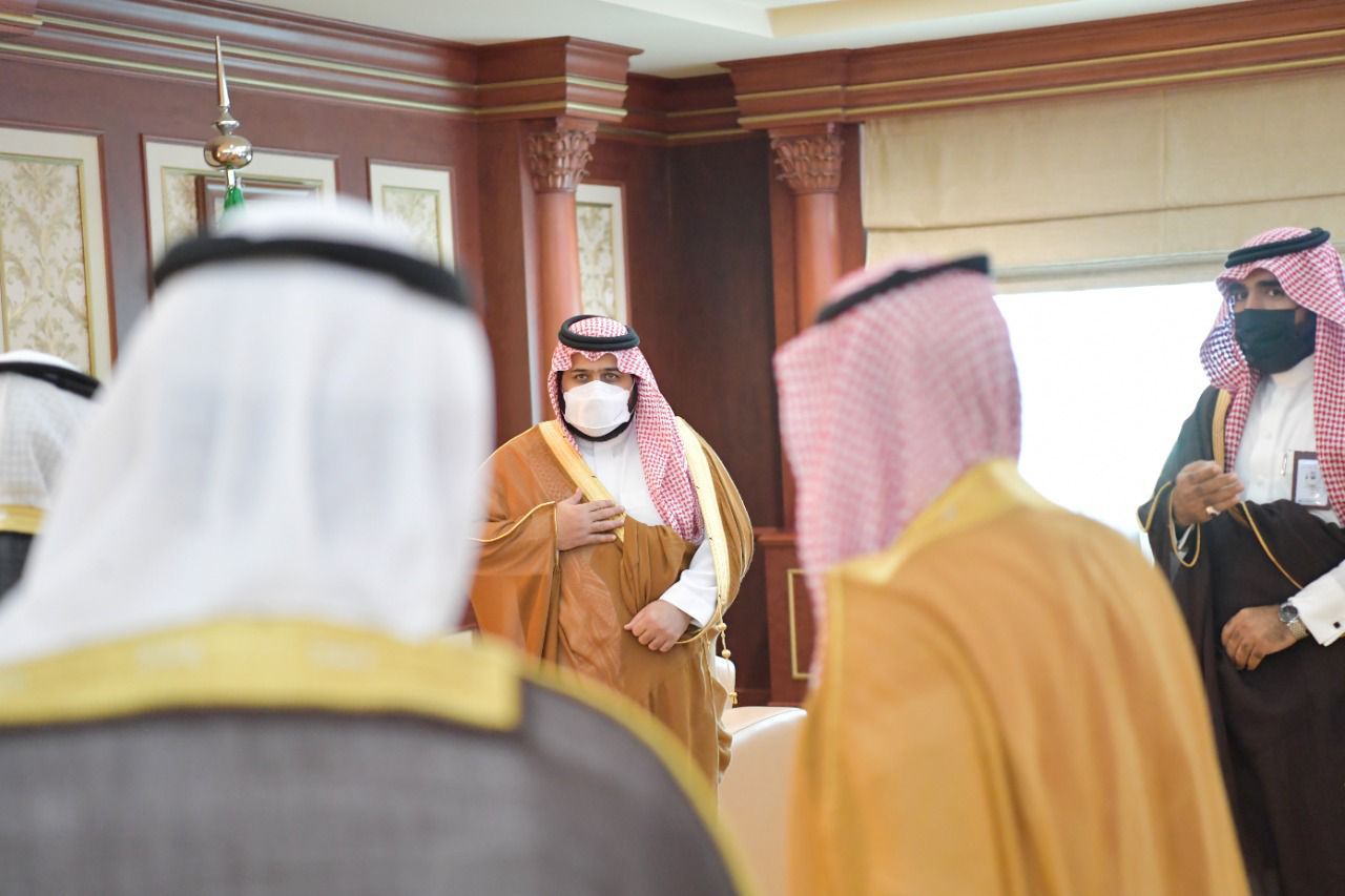 سمو نائب أمير منطقة جازان يستقبل محافظ ومشايخ العيدابي ويطلع على أعمال وجهود لجان مهرجان العسل السابع