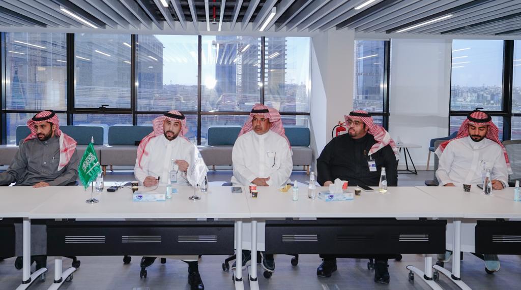 الهيئة العامة للعقار تستقبل رئيس وأعضاء جمعية النادي العقاري