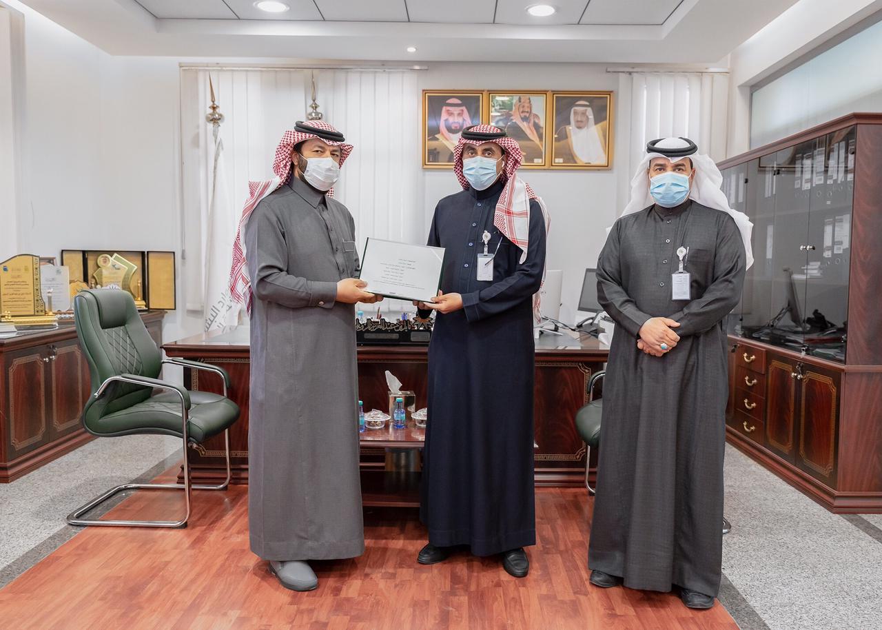 تسليم أول رخصة لجمعية متخصصة في الإعلام بمنطقة الجوف