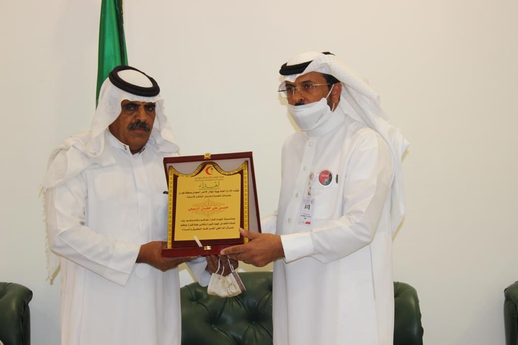 فرع هيئة الهلال الأحمر بنجران يحتفل بيوم التأسيس