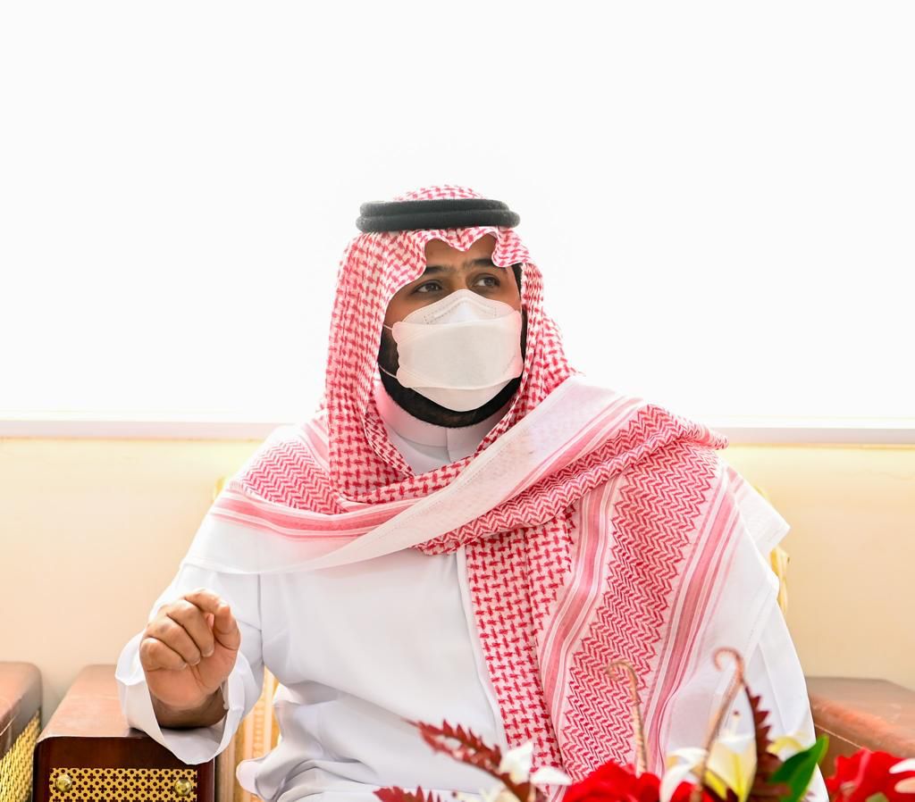 سمو نائب أمير جازان يتفقد الخدمات التنموية بمراكز مقزع وملاطس والجبل الأسود بمحافظة الريث