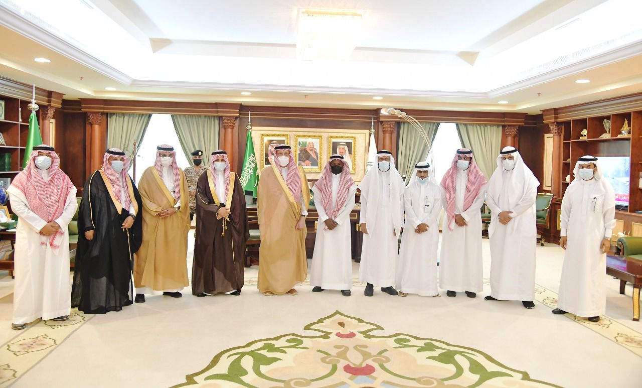 سمو نائب أمير جازان يتفقد الخدمات التنموية المقدمة للأهالي بمركزي السقيد وصير بمحافظة جزر فرسان