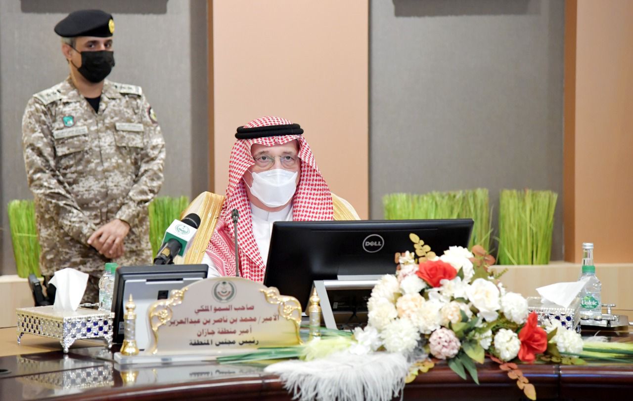 سمو أمير منطقة جازان وبحضور سمو نائبه ، يرأس جلسة مجلس المنطقة الأولى