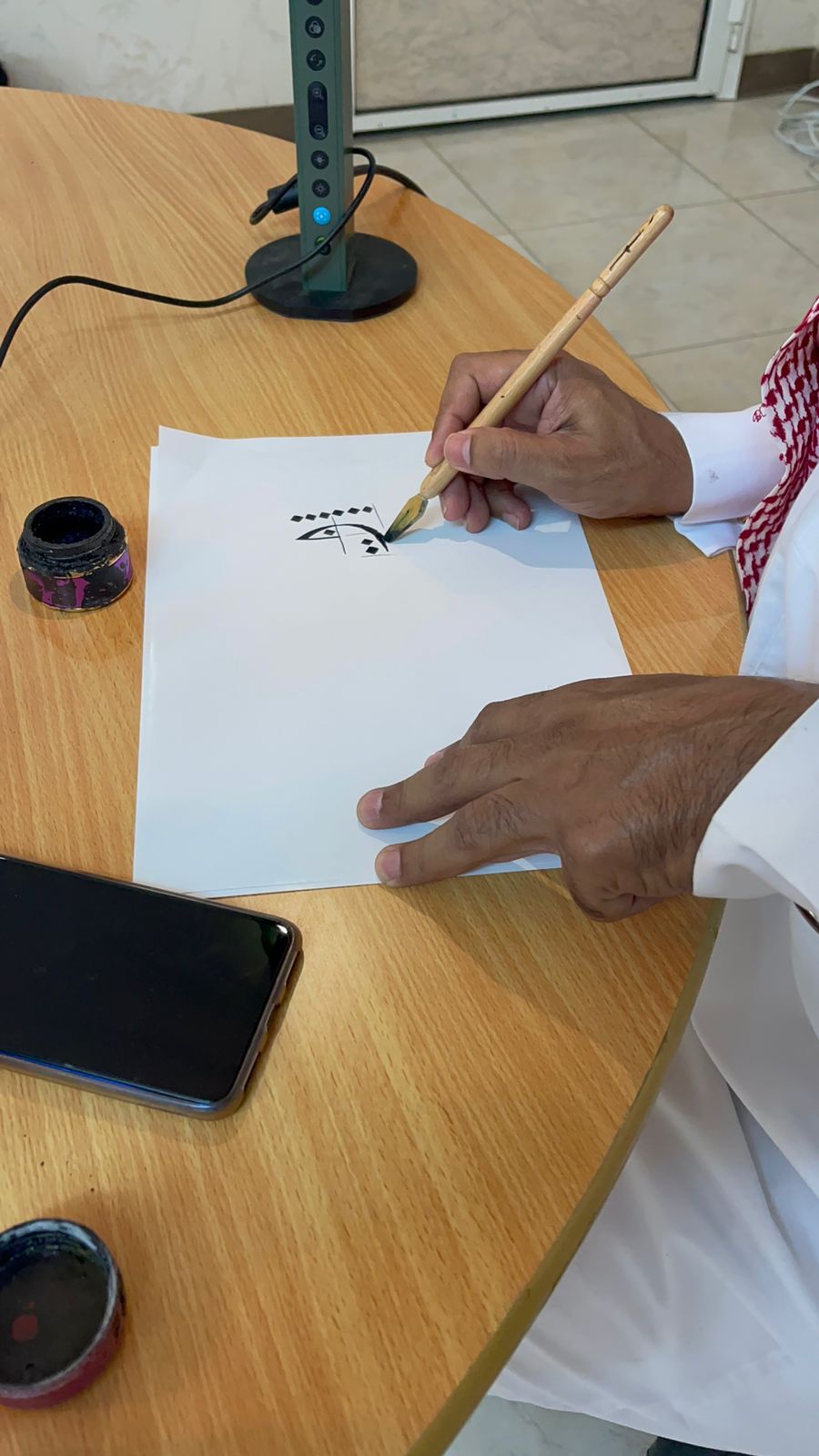 دورة في فن الخط العربي لابناء التربية الاجتماعية للبنين بجازان