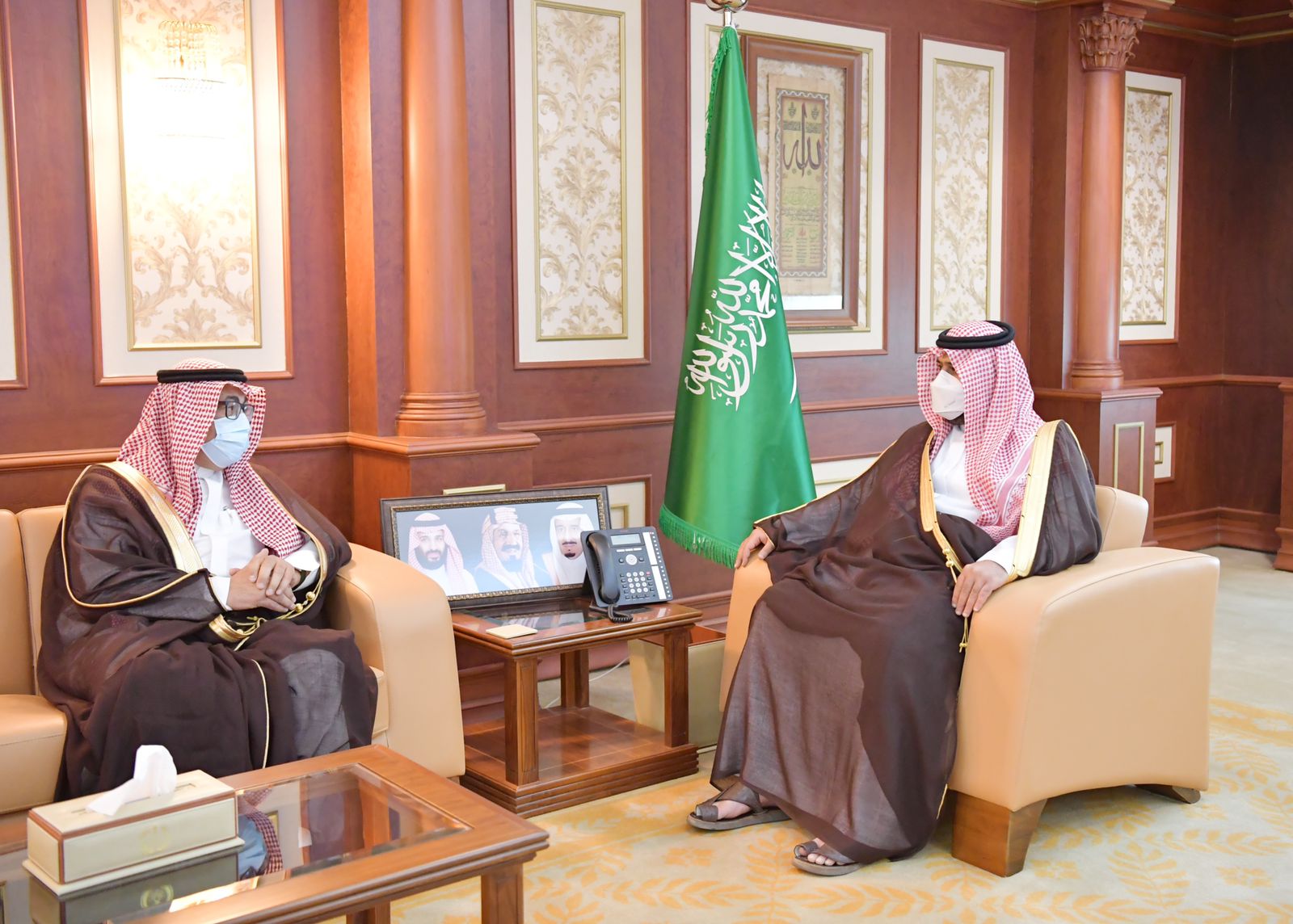 سمو نائب أمير جازان يطلع على المشاريع الإنشائية والخطط الاستثمارية بمدينة جازان للصناعات الأساسية والتحويلية