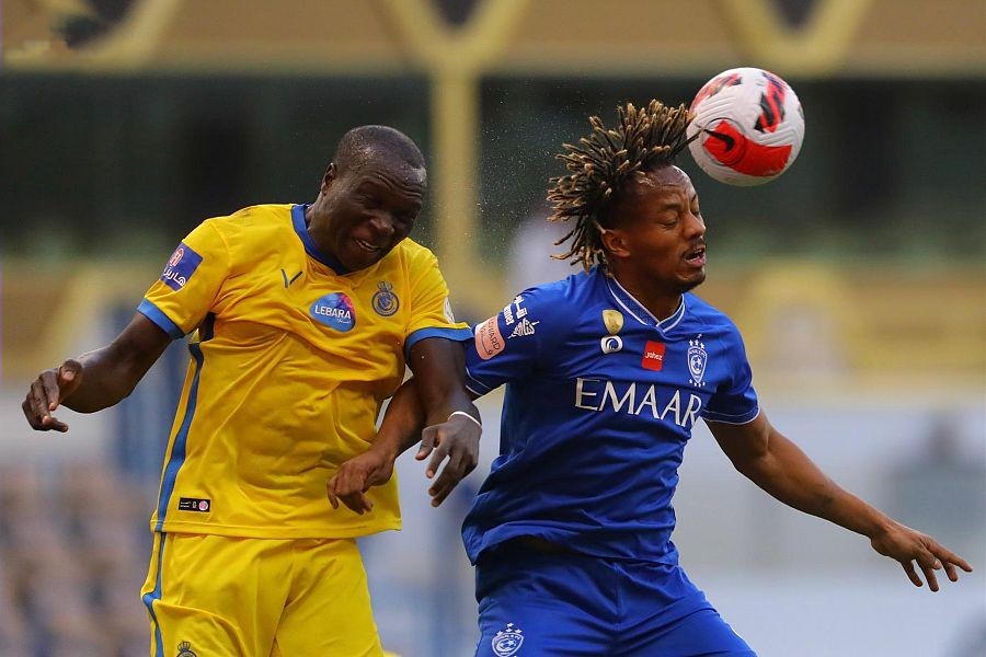النصر يتغلب على الهلال بثنائية نظيفة في دوري المحترفين